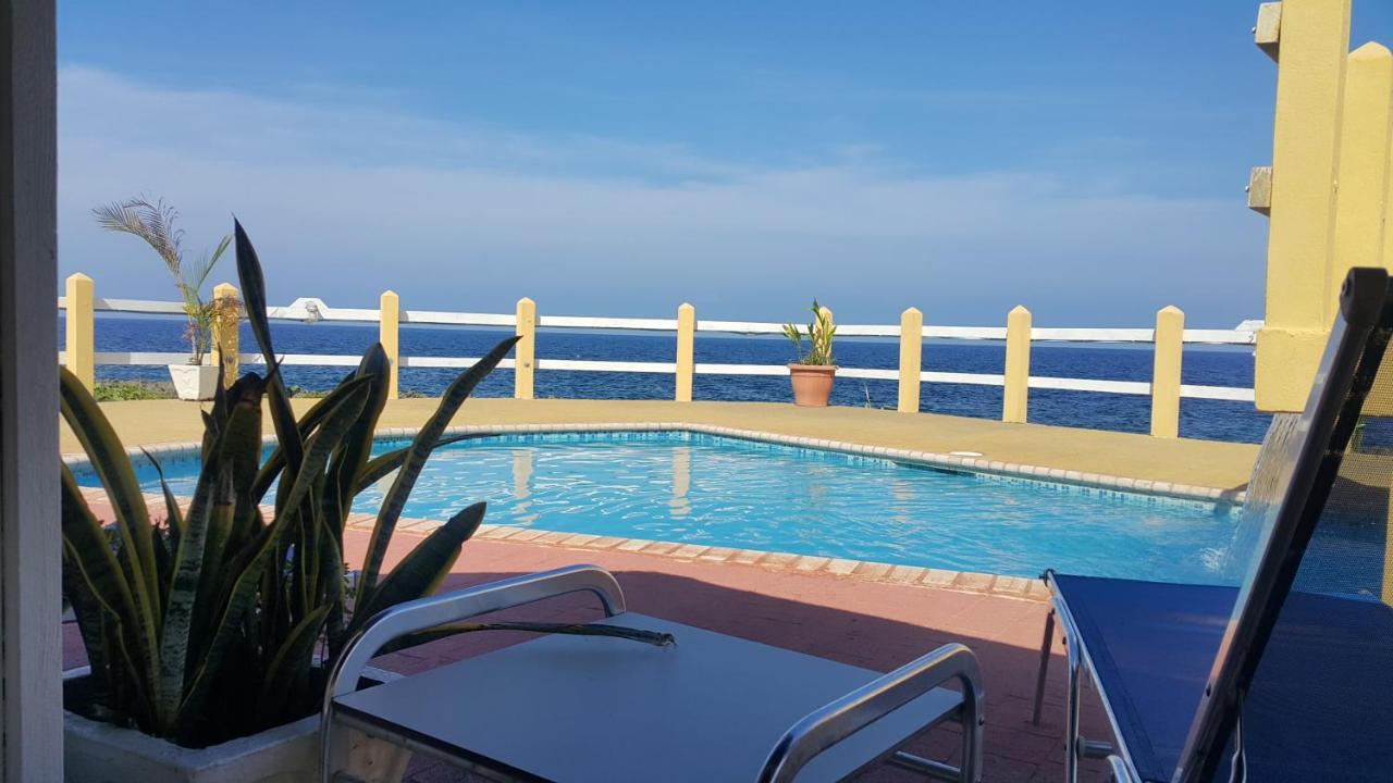 Seagrape Plantation Resort & Dive Center West End Esterno foto